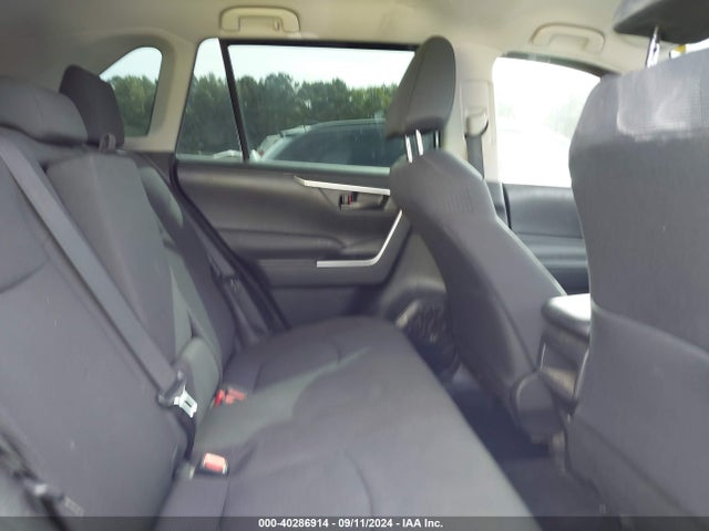 Toyota RAV4 LE 2021 2T3K1RFV8MW166197 Image 8