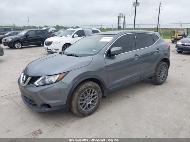 JN1BJ1CP8JW109747 Nissan Rogue Sport S