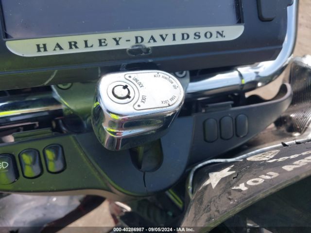 2015 HARLEY-DAVIDSON FLHTCUTG 1HD1MAL13FB854866 Photo 10