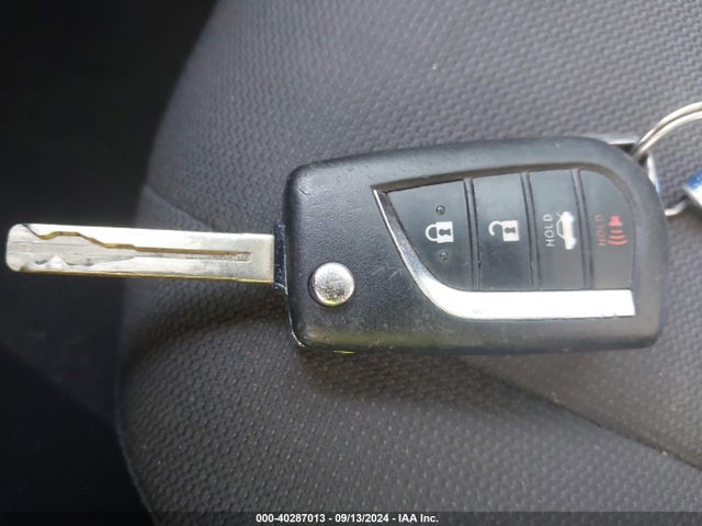 Toyota COROLLA LE 2020 JTDEPRAE5LJ036538 Image 11
