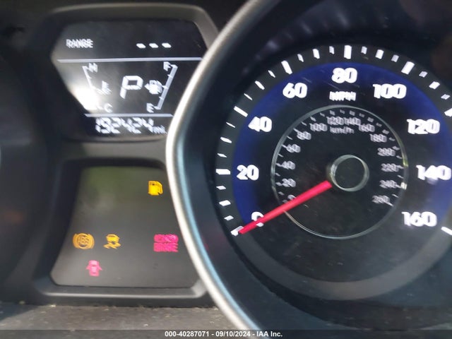 Hyundai ELANTRA SE 2014 5NPDH4AEXEH529770 Image 7