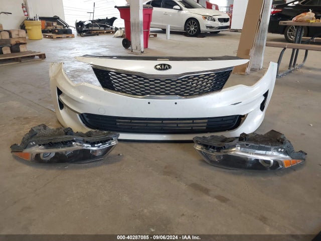 KIA Optima Lx 2016 KNAGT4L34G5090685 Image 12