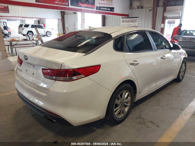 KIA Optima Lx 2016 KNAGT4L34G5090685 Image 4