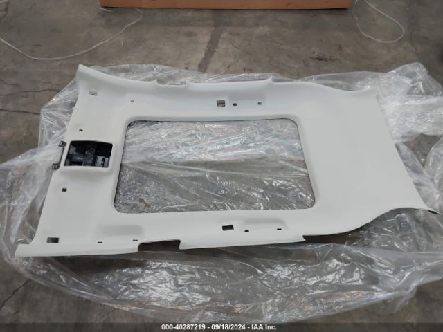1FMCU9H91NUB61638 Ford ESCAPE SEL