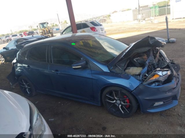 1FADP3L97JL313318 Ford FOCUS ST