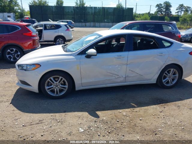 3FA6P0HD4JR264391 Ford FUSION SE
