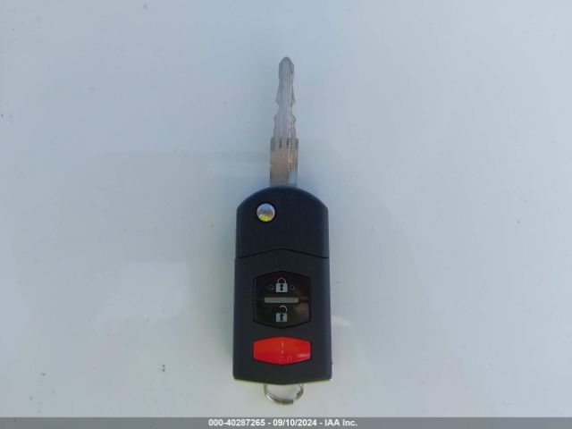 JM1CW2BL0F0183598 Mazda Mazda5 Sport
