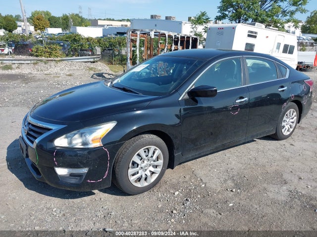 Nissan Altima 2.5 S 2015 1N4AL3AP2FC231570 Image 2