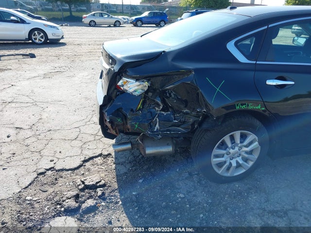 Nissan Altima 2.5 S 2015 1N4AL3AP2FC231570 Image 6