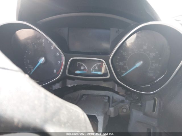 1FMCU9HD5KUA01097 Ford ESCAPE SEL