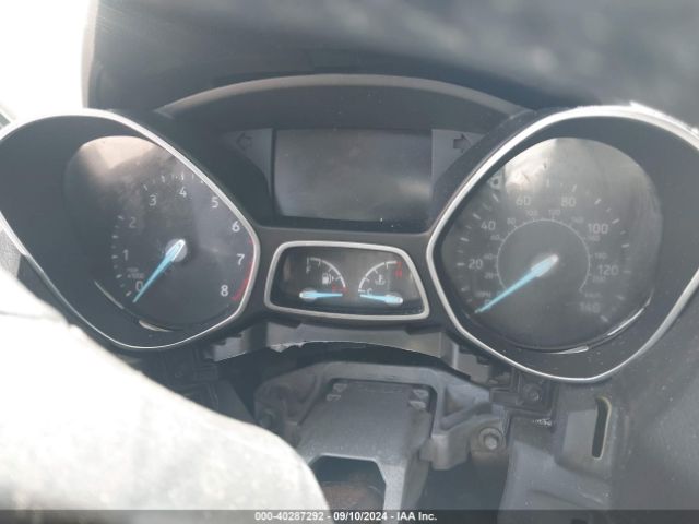 1FMCU9HD5KUA01097 Ford ESCAPE SEL