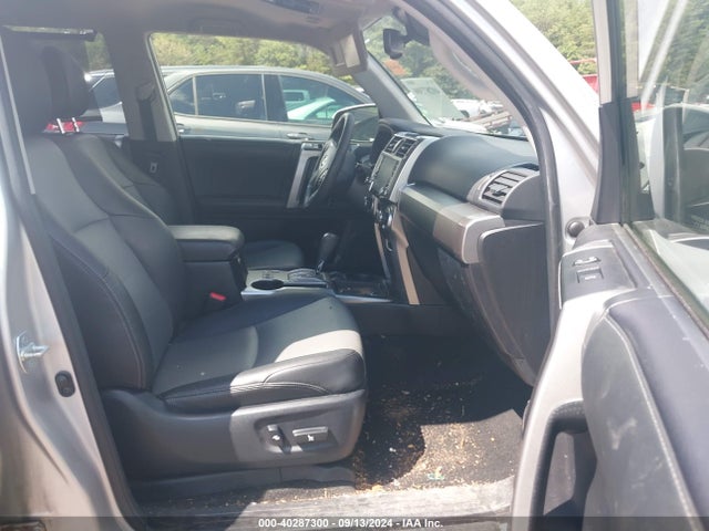 Toyota 4runner Sr5 Premium 2021 JTEFU5JR0M5233857 Image 5