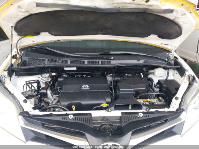 5TDKK3DC9GS710790 Toyota Sienna Le 8 Passenger