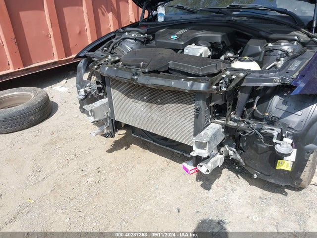 WBA8E5G57GNT41988 BMW 320i Xdrive
