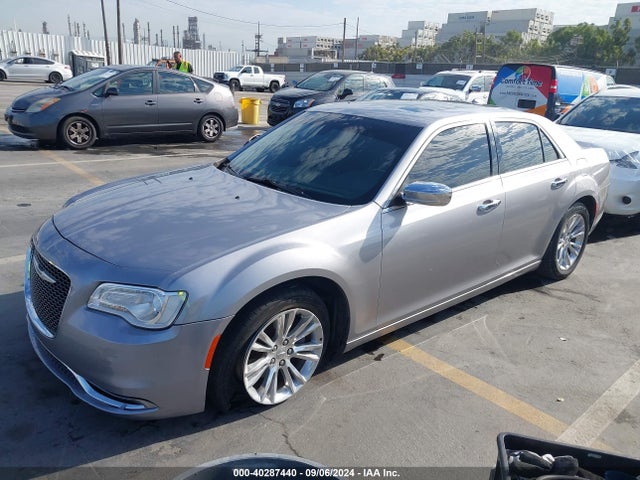 2C3CCAEG9GH198104 Chrysler 300C