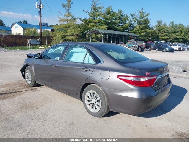 Toyota CAMRY LE 2017 4T1BF1FKXHU274442 Image 3
