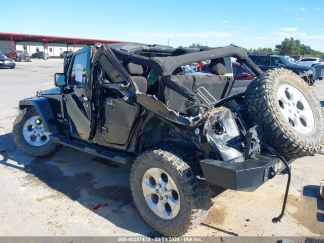 1C4BJWEG1EL135914 Jeep Wrangler Unlimited Sahara