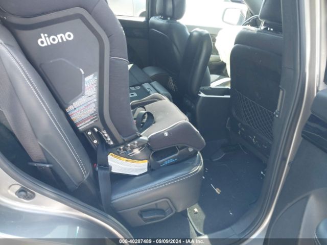 5XYKWDA77EG444343 KIA Sorento Limited V6