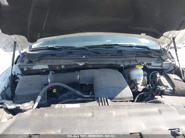 1C6RR6LG6NS185697 RAM 1500 Classic Slt  4x2 5'7 Box