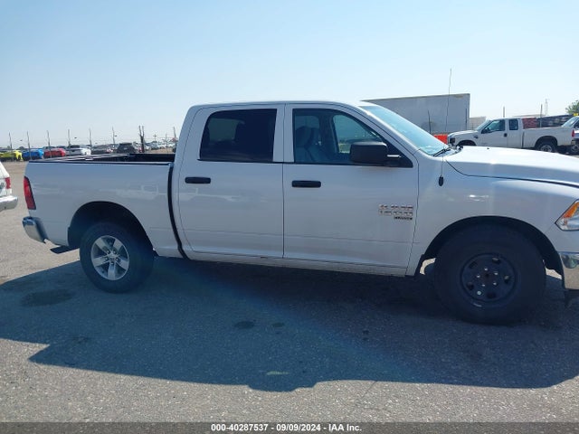 1C6RR6LG6NS185697 RAM 1500 Classic Slt  4x2 5'7 Box