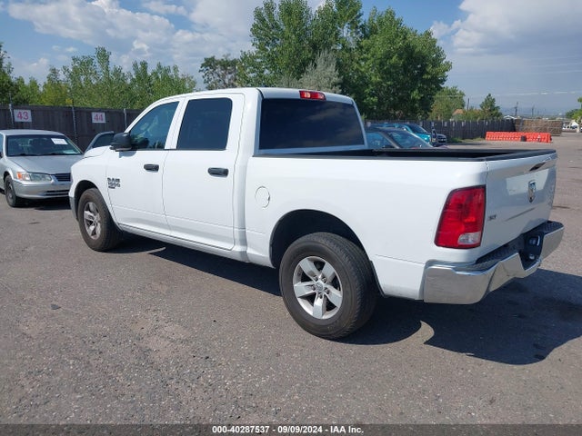 1C6RR6LG6NS185697 RAM 1500 Classic Slt  4x2 5'7 Box