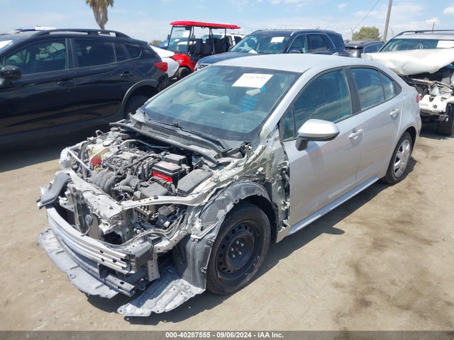 Toyota COROLLA LE 2020 5YFEPRAE4LP106140 Image 2