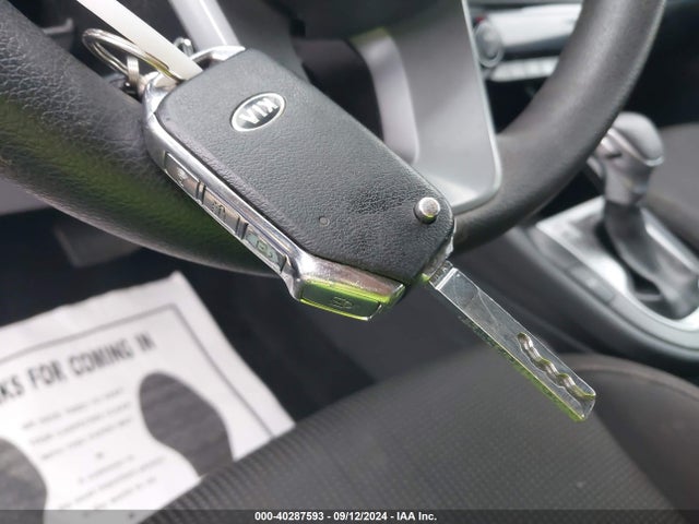 KIA Forte Lxs 2019 3KPF24AD0KE097563 Image 11