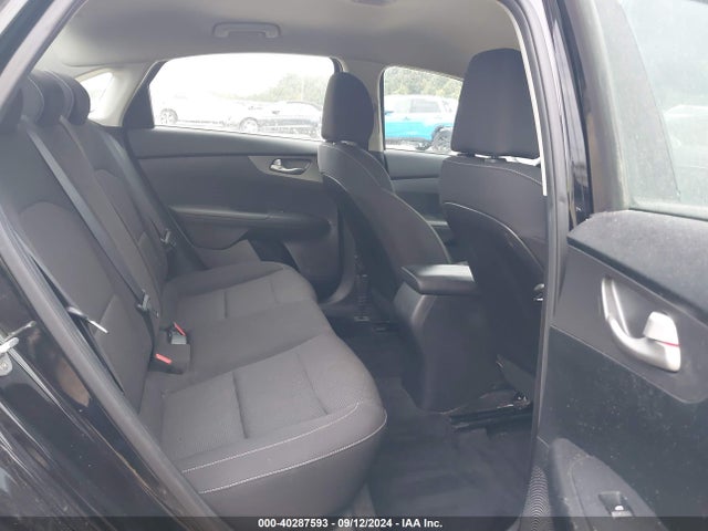 KIA Forte Lxs 2019 3KPF24AD0KE097563 Image 8
