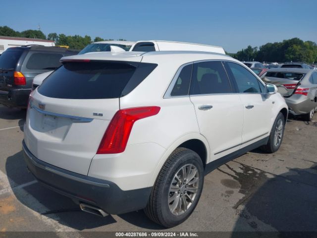 1GYKNCRS8JZ120927 Cadillac XT5 LUXURY