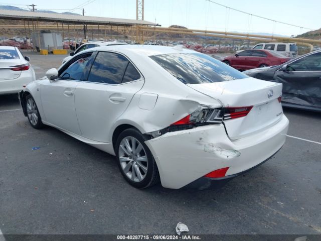 JTHBA1D28G5032617 Lexus IS 200T