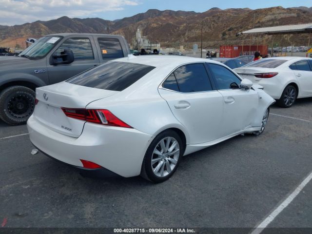JTHBA1D28G5032617 Lexus IS 200T
