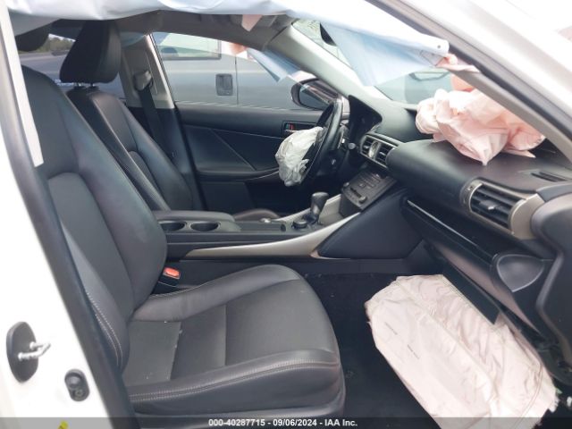 JTHBA1D28G5032617 Lexus IS 200T