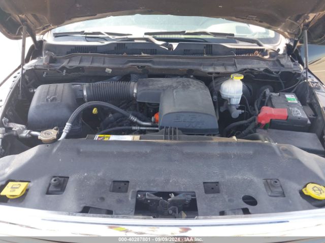 3C6RR7LG2JG252481 RAM 1500 Big Horn  4x4 5'7 Box