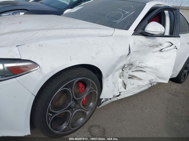 ZARFAMBNXK7611788 Alfa Romeo Giulia Ti Sport Rwd