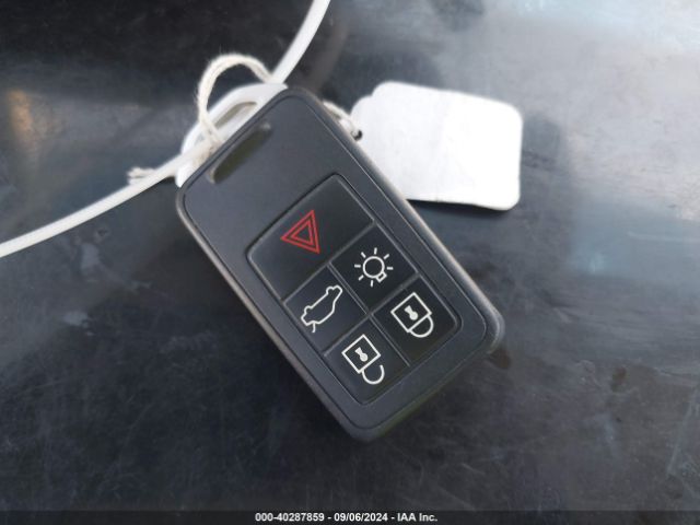 YV140MEK3H1373620 Volvo V60 T5 Premier