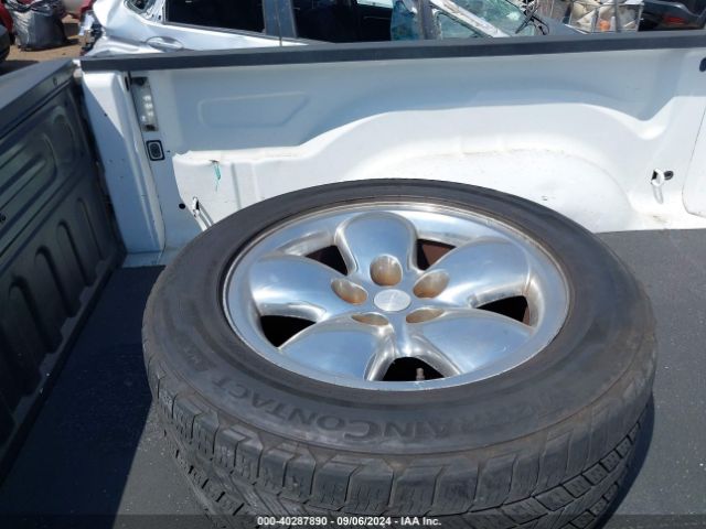 1C6RR6LT8JS210641 RAM 1500 Lone Star Silver  4x2 5'7 Box