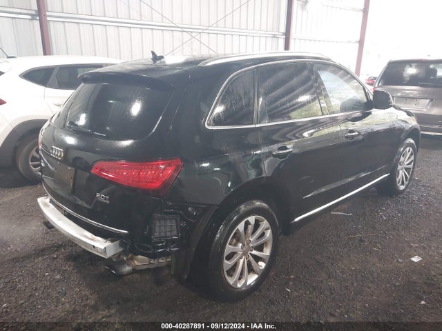 Audi Q5 2.0t Premium 2016 WA1C2AFP3GA074190 Image 4