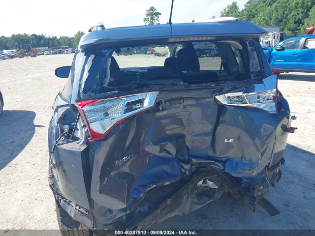 Toyota RAV4 LE 2014 JTMZFREVXED033490 Image 6