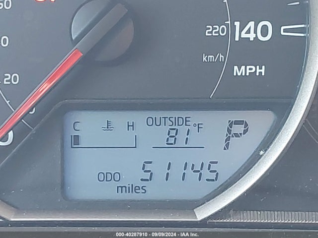 Toyota RAV4 LE 2014 JTMZFREVXED033490 Image 7