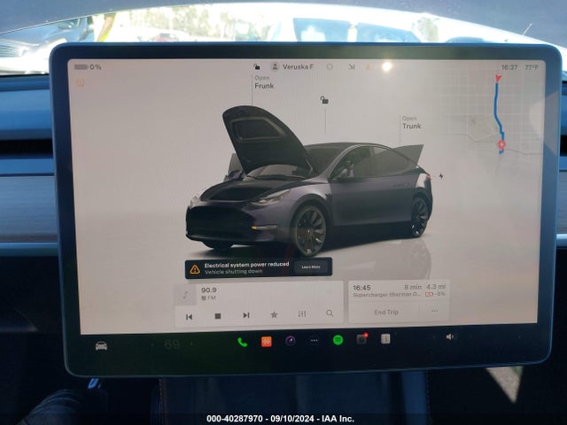 2023 TESLA MODEL Y 7SAYGDEE8PF904509 Photo 6