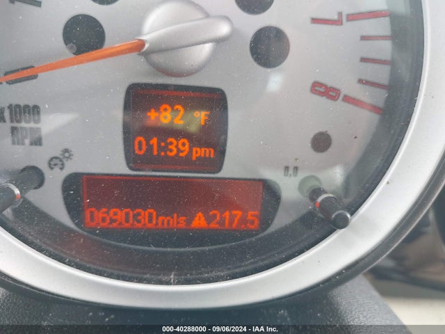 2007 MINI COOPER WMWMF33597TT57837 Photo 6