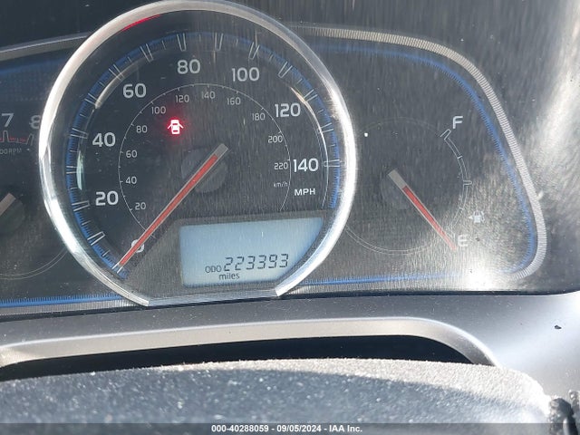 Toyota Rav4 Limited 2015 JTMDFREV9FD132099 Image 7