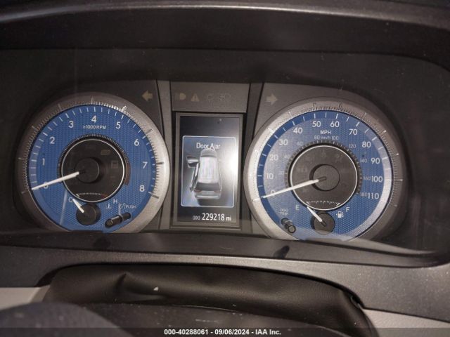 5TDYZ3DC8HS849574 Toyota Sienna Xle Premium 8 Passenger