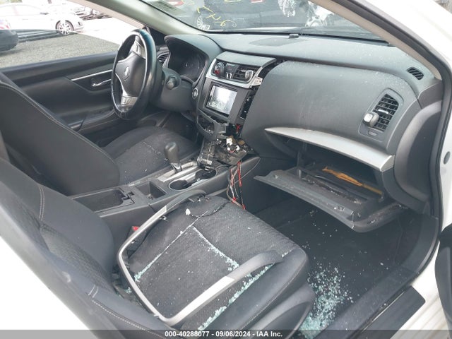 Nissan Altima 2.5/2.5 S/2.5 Sl/2.5 Sr/2.5 Sv 2016 1N4AL3AP6GC231542 Image 5