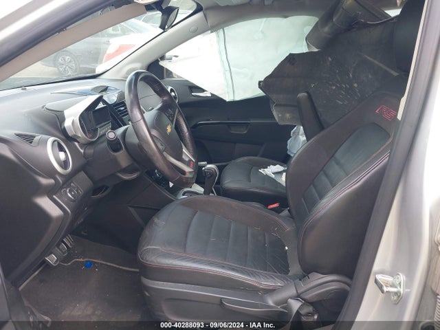 Chevrolet Sonic Rs Auto 2015 1G1JG5SB0F4140264 Image 5