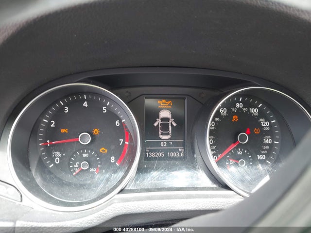 1VWAT7A31HC044206 Volkswagen Passat 1.8t S