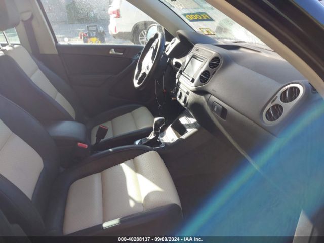 WVGRV7AX8HK016813 Volkswagen Tiguan 2.0t Wolfsburg Edition