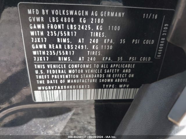 WVGRV7AX8HK016813 Volkswagen Tiguan 2.0t Wolfsburg Edition