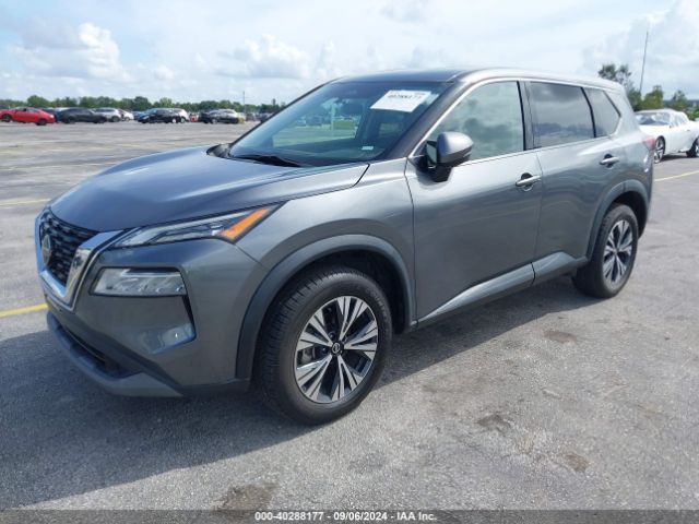 5N1AT3BA9MC767123 Nissan Rogue Sv Fwd