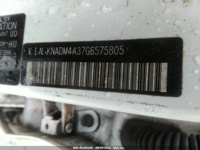 KNADM4A37G6575805 KIA RIO LX